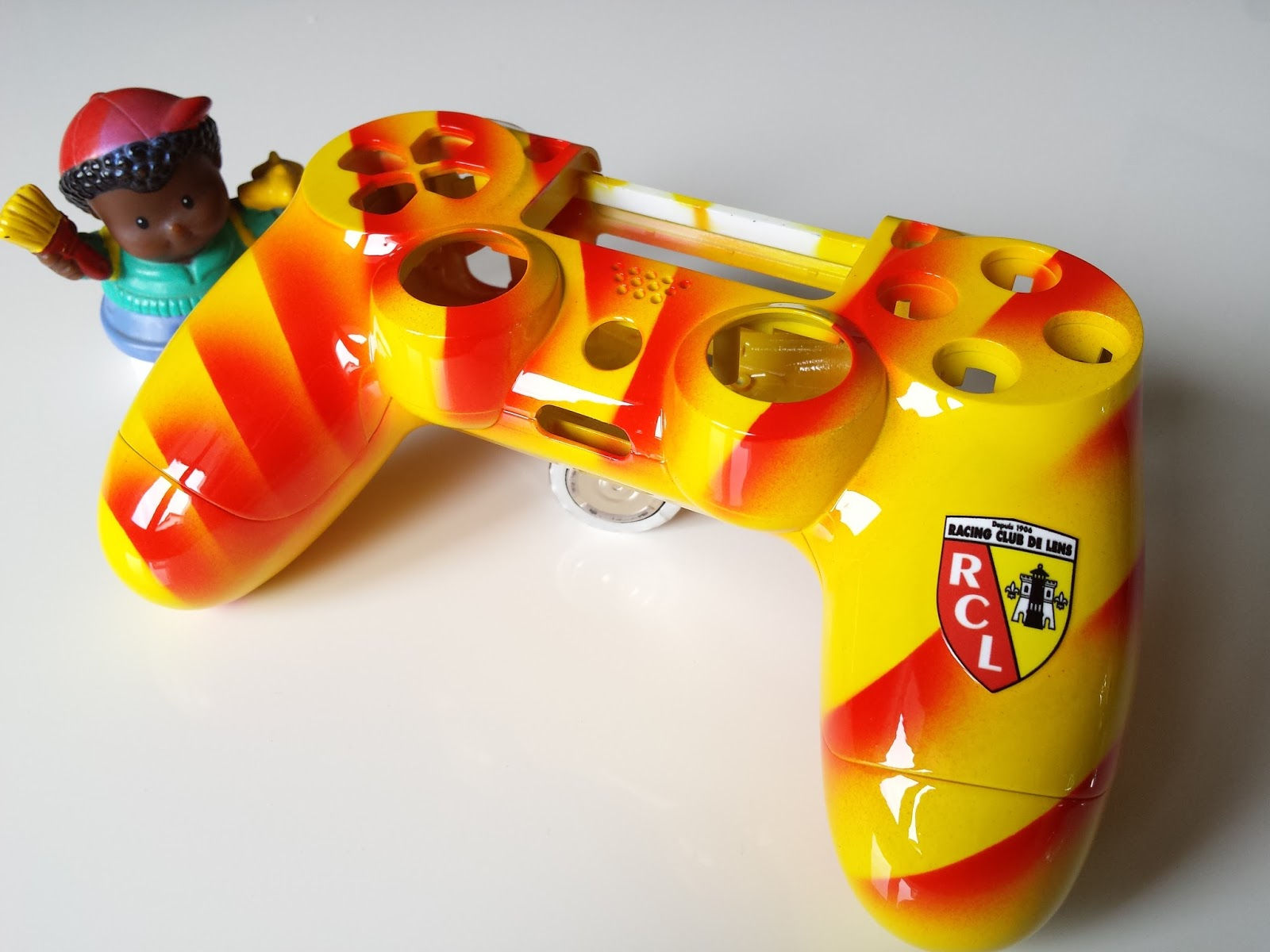 Hull Controller PS4 Custom with airbrush !!! Dualshock 4 Sixaxis!