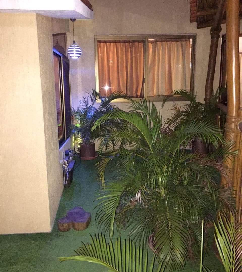 HERMOSA RESIDENCIA ESTILO RÚSTICO-CONTEMPORÁNEO CON LUJOSOS ACABADOS; EXCELENTE PARA DISFRUTARLA CON TU FAMILIA; UBICADA EN EL CENTRO DE ZIHUATANEJO A 5 MINUTOS DE LOS PRINCIPALES CENTROS DE COMERCIO, ZONA BANCARIA Y PLAYAS.
PRIMER PLANTA:
CASA PRINCIPAL CONSTA DE: SALA, COMEDOR, COCINA EQUIPADA, JARDÍN INTERIOR CON VITRALES, 2 BAÑOS, 3 RECÁMARAS TODAS CON AIRE ACONDICIONADO, CLOSETS DE MADERA DE CEDRO.
• RECAMARA PRINCIPAL CON BAÑO, VESTÍBULO Y JACUZZI, CON ACCESO DIRECTO A LA ALBERCA Y SALA DE ESTAR.
• SEGUNDA RECAMARA Y TERCER RECAMARA COMPARTEN BAÑO, TODOS LOS BAÑOS CON CANCELARÍA DE CRISTAL TEMPLADO, ESTUDIO, 1/2 BAÑO DE VISITA, PISOS DE MÁRMOL. GARAJE PARA 2 AUTOS, CISTERNA CON CAPACIDAD DE 25,000 LTS.
• ALBERCA CON BAÑO, VESTIDOR Y CUARTO DE BOMBAS DE FILTRADO,
• CUARTO DE SERVICIO CON ESPACIO PARA LAVADORA Y SECADORA
• CISTERNA CON CAPACIDAD DE 10,000 LTS.
• CÁMARAS DE CIRCUITO CERRADO PARA VÍDEO VIGILANCIA, PERÍMETRO PROTEGIDO, BARDEADO, ENREJADO Y CIRCULADO CON CONCERTINA TIPO BISTURÍ
• PORTÓN DE ACCESO Y PUERTA DE PLACA DE ACERO TIPO BLINDAJE CON APERTURA DE PORTÓN AUTOMATIZADO Y PUERTA CON VIDEO PORTERO Y APERTURA AUTOMÁTICA.
• LOCAL COMERCIAL CON ACCESO DE LA CALLE, EQUIPADO PARA OFICINA CON DIVISIONES DE CRISTAL TEMPLADO E ILUMINACIÓN EN LEDS, AIRE ACONDICIONADO TIPO MINI SPLIT, BAÑO Y ACCESO DE PUERTA DE CRISTAL TEMPLADO AUTOMATIZADO,PISOS DE MÁRMOL CON PARED DE MADERA DE PAROTA.
• SEGUNDA PLANTA: UN DEPARTAMENTO TIPO BUNGALOW, TOTALMENTE CON ENTRADA INDEPENDIENTE CON ACABADOS EN MÁRMOL Y MADERAS PRECIOSAS E ILUMINACIÓN DE LEDS. 2 RECAMARAS CON AIRE ACONDICIONADO TIPO MINI SPLIT Y PANTALLAS LCD CON CABLE; UNA CON CAMA KING SIZE Y LA OTRA CON 2 CAMAS INDIVIDUALES, TODAS CON CLOSETS DE MADERA DE CEDRO. COCINA CON BARRA. SALA DE ESTAR CON SISTEMA DE SONIDO, LUCES LED´S DE AMBIENTACIÓN. JARDÍN CON ESPACIOSA CABAÑA CONSTRUIDA CON MADERAS PRECIOSAS CON ESPACIO PARA 4 HAMACAS.
●CONSTA DE 319.08 MTS 2. DE TERRENO
●CONSTA DE 301.84 MTS 2 DE CONSTRUCCIÓN.
● INCLUYE MOBILIARIO EXCEPTO EL ARTE.
____________________
BEAUTIFUL CONTEMPORARY-RUSTIC STYLE RESIDENCE WITH LUXURY FINISHES; EXCELLENT TO ENJOY WITH YOUR FAMILY; LOCATED IN TOWN OF ZIHUATANEJO, GUERRERO MÉXICO, 5 MINUTES FROM THE MAIN CENTERS OF COMMERCE, BANK AREA AND BEACHES.
FIRST FLOOR:
MAIN HOUSE CONSISTS: LIVING ROOM, DINING ROOM, EQUIPPED KITCHEN, INTERIOR GARDEN WITH VITRALS, 2 BATHROOMS, 3 BEDROOMS ALL WITH AIR CONDITIONING, CEDRO WOOD CLOSETS.
MAIN BEDROOM WITH BATH, DRESSING ROOM AND JACUZZI, WITH DIRECT ACCESS TO THE POOL AND LIVING ROOM.
SECOND BEDROOM AND THIRD BEDROOM SHARE BATHROOM, ALL BATHROOMS WITH TEMPERED GLASS CANCELLATION, STUDY, 1/2 VISIT BATH, MARBLE FLOORS. GARAGE FOR 2 CARS, 1 TANK WITH CAPACITY OF 25,000 LTS
POOL WITH BATHROOM, DRESSING ROOM AND FILTER PUMPS
SERVICE ROOM WITH SPACE FOR WASHING AND DRYER AND TANK WITH CAPACITY OF 10,000 LTS.
CLOSED CIRCUIT CAMERAS FOR VIDEO SURVEILLANCE, PROTECTED PERIMETER, BARRIED AND CRIEDED CIRCULATE WITH SCALPEL TYPE CONCERTINE, ACCESS GATE AND STEEL PLATE DOOR ARMOR TYPE WITH AUTOMATIC AUTOMATED AND DOOR OPENED DOOR OPENING.
COMMERCIAL PREMISES WITH STREET ACCESS, EQUIPPED FOR OFFICE WITH TEMPERED GLASS DIVISIONS AND LIGHTING IN LEDS, MINI SPLIT TYPE AIR CONDITIONING, BATHROOM AND AUTOMATED TEMPERED GLASS DOOR ACCESS, MARBLE FLOORS WITH WOOD WALL.
SECOND FLOOR:
A BUNGALOW TYPE DEPARTMENT, FULLY WITH INDEPENDENT ENTRANCE WITH FINISHES IN MARBLE AND PRECIOUS WOODS AND LED LIGHTING.
2 BEDROOMS WITH AIR CONDITIONING TYPE MINI SPLIT AND LCD SCREENS WITH CABLE; ONE WITH KING SIZE BED AND THE OTHER WITH 2 INDIVIDUAL BEDS, ALL WITH CLOSETS OF WOOD OF CEDAR.
KITCHEN WITH BAR. LIVING ROOM WITH SOUND SYSTEM, LED´S AMBIENTATION LIGHTS. GARDEN WITH SPACIOUS CABIN BUILT WITH PRECIOUS WOODS WITH SPACE FOR 4 HAMMOCKS.
● LAND OF 319.08 MTS 2.
● CONSTRUCTION 301.84 MTS 2
● INCLUDES FURNITURE EXCEPT THE ART.