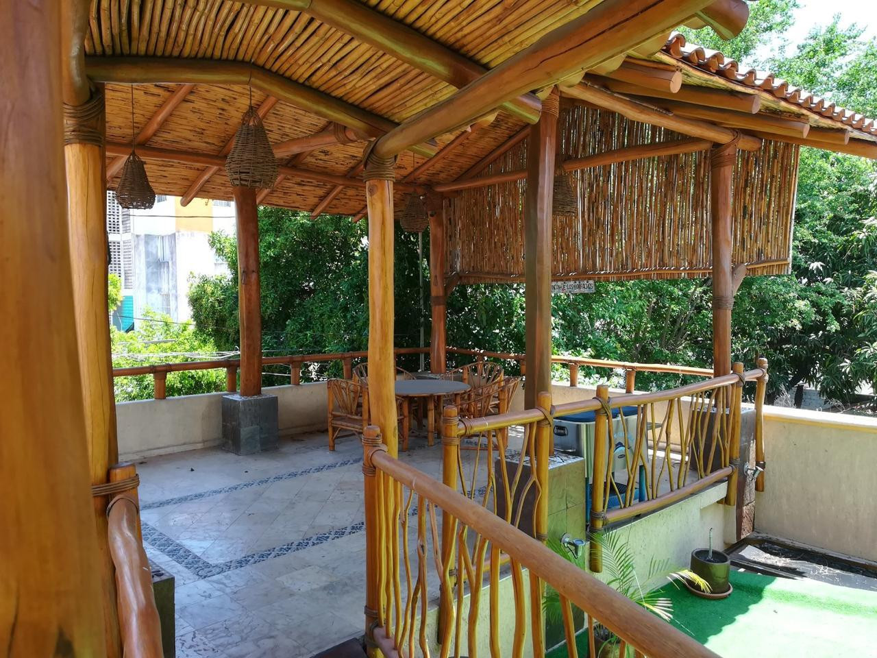 HERMOSA RESIDENCIA ESTILO RÚSTICO-CONTEMPORÁNEO CON LUJOSOS ACABADOS; EXCELENTE PARA DISFRUTARLA CON TU FAMILIA; UBICADA EN EL CENTRO DE ZIHUATANEJO A 5 MINUTOS DE LOS PRINCIPALES CENTROS DE COMERCIO, ZONA BANCARIA Y PLAYAS.
PRIMER PLANTA:
CASA PRINCIPAL CONSTA DE: SALA, COMEDOR, COCINA EQUIPADA, JARDÍN INTERIOR CON VITRALES, 2 BAÑOS, 3 RECÁMARAS TODAS CON AIRE ACONDICIONADO, CLOSETS DE MADERA DE CEDRO.
• RECAMARA PRINCIPAL CON BAÑO, VESTÍBULO Y JACUZZI, CON ACCESO DIRECTO A LA ALBERCA Y SALA DE ESTAR.
• SEGUNDA RECAMARA Y TERCER RECAMARA COMPARTEN BAÑO, TODOS LOS BAÑOS CON CANCELARÍA DE CRISTAL TEMPLADO, ESTUDIO, 1/2 BAÑO DE VISITA, PISOS DE MÁRMOL. GARAJE PARA 2 AUTOS, CISTERNA CON CAPACIDAD DE 25,000 LTS.
• ALBERCA CON BAÑO, VESTIDOR Y CUARTO DE BOMBAS DE FILTRADO,
• CUARTO DE SERVICIO CON ESPACIO PARA LAVADORA Y SECADORA
• CISTERNA CON CAPACIDAD DE 10,000 LTS.
• CÁMARAS DE CIRCUITO CERRADO PARA VÍDEO VIGILANCIA, PERÍMETRO PROTEGIDO, BARDEADO, ENREJADO Y CIRCULADO CON CONCERTINA TIPO BISTURÍ
• PORTÓN DE ACCESO Y PUERTA DE PLACA DE ACERO TIPO BLINDAJE CON APERTURA DE PORTÓN AUTOMATIZADO Y PUERTA CON VIDEO PORTERO Y APERTURA AUTOMÁTICA.
• LOCAL COMERCIAL CON ACCESO DE LA CALLE, EQUIPADO PARA OFICINA CON DIVISIONES DE CRISTAL TEMPLADO E ILUMINACIÓN EN LEDS, AIRE ACONDICIONADO TIPO MINI SPLIT, BAÑO Y ACCESO DE PUERTA DE CRISTAL TEMPLADO AUTOMATIZADO,PISOS DE MÁRMOL CON PARED DE MADERA DE PAROTA.
• SEGUNDA PLANTA: UN DEPARTAMENTO TIPO BUNGALOW, TOTALMENTE CON ENTRADA INDEPENDIENTE CON ACABADOS EN MÁRMOL Y MADERAS PRECIOSAS E ILUMINACIÓN DE LEDS. 2 RECAMARAS CON AIRE ACONDICIONADO TIPO MINI SPLIT Y PANTALLAS LCD CON CABLE; UNA CON CAMA KING SIZE Y LA OTRA CON 2 CAMAS INDIVIDUALES, TODAS CON CLOSETS DE MADERA DE CEDRO. COCINA CON BARRA. SALA DE ESTAR CON SISTEMA DE SONIDO, LUCES LED´S DE AMBIENTACIÓN. JARDÍN CON ESPACIOSA CABAÑA CONSTRUIDA CON MADERAS PRECIOSAS CON ESPACIO PARA 4 HAMACAS.
●CONSTA DE 319.08 MTS 2. DE TERRENO
●CONSTA DE 301.84 MTS 2 DE CONSTRUCCIÓN.
● INCLUYE MOBILIARIO EXCEPTO EL ARTE.
____________________
BEAUTIFUL CONTEMPORARY-RUSTIC STYLE RESIDENCE WITH LUXURY FINISHES; EXCELLENT TO ENJOY WITH YOUR FAMILY; LOCATED IN TOWN OF ZIHUATANEJO, GUERRERO MÉXICO, 5 MINUTES FROM THE MAIN CENTERS OF COMMERCE, BANK AREA AND BEACHES.
FIRST FLOOR:
MAIN HOUSE CONSISTS: LIVING ROOM, DINING ROOM, EQUIPPED KITCHEN, INTERIOR GARDEN WITH VITRALS, 2 BATHROOMS, 3 BEDROOMS ALL WITH AIR CONDITIONING, CEDRO WOOD CLOSETS.
MAIN BEDROOM WITH BATH, DRESSING ROOM AND JACUZZI, WITH DIRECT ACCESS TO THE POOL AND LIVING ROOM.
SECOND BEDROOM AND THIRD BEDROOM SHARE BATHROOM, ALL BATHROOMS WITH TEMPERED GLASS CANCELLATION, STUDY, 1/2 VISIT BATH, MARBLE FLOORS. GARAGE FOR 2 CARS, 1 TANK WITH CAPACITY OF 25,000 LTS
POOL WITH BATHROOM, DRESSING ROOM AND FILTER PUMPS
SERVICE ROOM WITH SPACE FOR WASHING AND DRYER AND TANK WITH CAPACITY OF 10,000 LTS.
CLOSED CIRCUIT CAMERAS FOR VIDEO SURVEILLANCE, PROTECTED PERIMETER, BARRIED AND CRIEDED CIRCULATE WITH SCALPEL TYPE CONCERTINE, ACCESS GATE AND STEEL PLATE DOOR ARMOR TYPE WITH AUTOMATIC AUTOMATED AND DOOR OPENED DOOR OPENING.
COMMERCIAL PREMISES WITH STREET ACCESS, EQUIPPED FOR OFFICE WITH TEMPERED GLASS DIVISIONS AND LIGHTING IN LEDS, MINI SPLIT TYPE AIR CONDITIONING, BATHROOM AND AUTOMATED TEMPERED GLASS DOOR ACCESS, MARBLE FLOORS WITH WOOD WALL.
SECOND FLOOR:
A BUNGALOW TYPE DEPARTMENT, FULLY WITH INDEPENDENT ENTRANCE WITH FINISHES IN MARBLE AND PRECIOUS WOODS AND LED LIGHTING.
2 BEDROOMS WITH AIR CONDITIONING TYPE MINI SPLIT AND LCD SCREENS WITH CABLE; ONE WITH KING SIZE BED AND THE OTHER WITH 2 INDIVIDUAL BEDS, ALL WITH CLOSETS OF WOOD OF CEDAR.
KITCHEN WITH BAR. LIVING ROOM WITH SOUND SYSTEM, LED´S AMBIENTATION LIGHTS. GARDEN WITH SPACIOUS CABIN BUILT WITH PRECIOUS WOODS WITH SPACE FOR 4 HAMMOCKS.
● LAND OF 319.08 MTS 2.
● CONSTRUCTION 301.84 MTS 2
● INCLUDES FURNITURE EXCEPT THE ART.