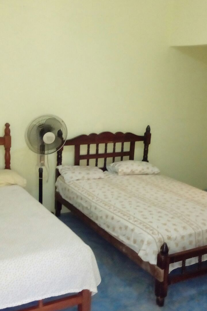 !!!Agradable y Cómodo Hotel Familiar Ubicado en las Costas de Guerrero, en Playa Troncones, ¡¡¡a solo 300 metros del mar y de los pescados y mariscos más frescos de la región!!!
~ A 20 Minutos de la Zona Hotelera de Ixtapa Zihuatanejo, Gro.
~ A 30 Minutos de Zihuatanejo, Gro.
~ A 40 Minutos del Aeropuerto Internacional de Zihuatanejo, Gro.
~ 15 Cómodas Habitaciones: Sencillas, Dobles Triples y Cuádruples
____________________
Nice and Comfortable Family Hotel Located on the Coasts of Guerrero, in Troncones Beach, just 300 meters from the sea and the freshest seafood in the region!
~ 20 Minutes from the Hotel Zone of Ixtapa Zihuatanejo, Gro.
~ 30 Minutes from Zihuatanejo, Gro.
~ 40 Minutes from Zihuatanejo International Airport, Gro.
~ 15 Comfortable Rooms: Single, Double Triple and Quadruple
