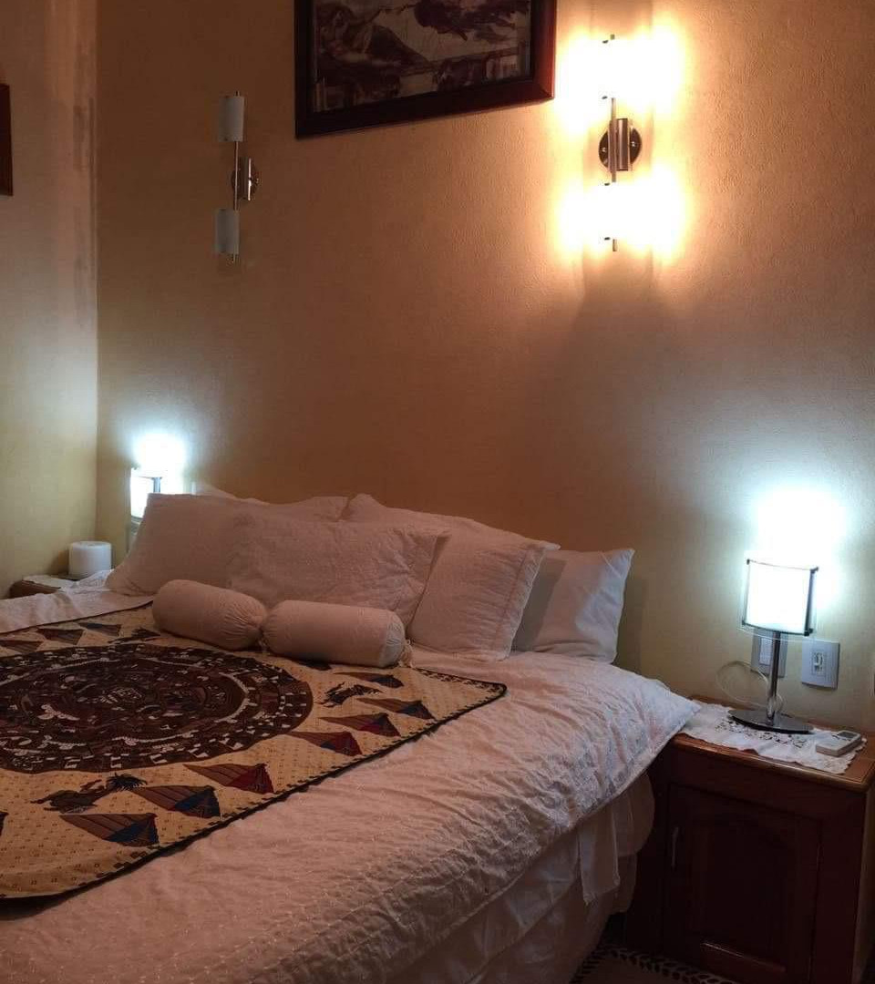 HERMOSA RESIDENCIA ESTILO RÚSTICO-CONTEMPORÁNEO CON LUJOSOS ACABADOS; EXCELENTE PARA DISFRUTARLA CON TU FAMILIA; UBICADA EN EL CENTRO DE ZIHUATANEJO A 5 MINUTOS DE LOS PRINCIPALES CENTROS DE COMERCIO, ZONA BANCARIA Y PLAYAS.
PRIMER PLANTA:
CASA PRINCIPAL CONSTA DE: SALA, COMEDOR, COCINA EQUIPADA, JARDÍN INTERIOR CON VITRALES, 2 BAÑOS, 3 RECÁMARAS TODAS CON AIRE ACONDICIONADO, CLOSETS DE MADERA DE CEDRO.
• RECAMARA PRINCIPAL CON BAÑO, VESTÍBULO Y JACUZZI, CON ACCESO DIRECTO A LA ALBERCA Y SALA DE ESTAR.
• SEGUNDA RECAMARA Y TERCER RECAMARA COMPARTEN BAÑO, TODOS LOS BAÑOS CON CANCELARÍA DE CRISTAL TEMPLADO, ESTUDIO, 1/2 BAÑO DE VISITA, PISOS DE MÁRMOL. GARAJE PARA 2 AUTOS, CISTERNA CON CAPACIDAD DE 25,000 LTS.
• ALBERCA CON BAÑO, VESTIDOR Y CUARTO DE BOMBAS DE FILTRADO,
• CUARTO DE SERVICIO CON ESPACIO PARA LAVADORA Y SECADORA
• CISTERNA CON CAPACIDAD DE 10,000 LTS.
• CÁMARAS DE CIRCUITO CERRADO PARA VÍDEO VIGILANCIA, PERÍMETRO PROTEGIDO, BARDEADO, ENREJADO Y CIRCULADO CON CONCERTINA TIPO BISTURÍ
• PORTÓN DE ACCESO Y PUERTA DE PLACA DE ACERO TIPO BLINDAJE CON APERTURA DE PORTÓN AUTOMATIZADO Y PUERTA CON VIDEO PORTERO Y APERTURA AUTOMÁTICA.
• LOCAL COMERCIAL CON ACCESO DE LA CALLE, EQUIPADO PARA OFICINA CON DIVISIONES DE CRISTAL TEMPLADO E ILUMINACIÓN EN LEDS, AIRE ACONDICIONADO TIPO MINI SPLIT, BAÑO Y ACCESO DE PUERTA DE CRISTAL TEMPLADO AUTOMATIZADO,PISOS DE MÁRMOL CON PARED DE MADERA DE PAROTA.
• SEGUNDA PLANTA: UN DEPARTAMENTO TIPO BUNGALOW, TOTALMENTE CON ENTRADA INDEPENDIENTE CON ACABADOS EN MÁRMOL Y MADERAS PRECIOSAS E ILUMINACIÓN DE LEDS. 2 RECAMARAS CON AIRE ACONDICIONADO TIPO MINI SPLIT Y PANTALLAS LCD CON CABLE; UNA CON CAMA KING SIZE Y LA OTRA CON 2 CAMAS INDIVIDUALES, TODAS CON CLOSETS DE MADERA DE CEDRO. COCINA CON BARRA. SALA DE ESTAR CON SISTEMA DE SONIDO, LUCES LED´S DE AMBIENTACIÓN. JARDÍN CON ESPACIOSA CABAÑA CONSTRUIDA CON MADERAS PRECIOSAS CON ESPACIO PARA 4 HAMACAS.
●CONSTA DE 319.08 MTS 2. DE TERRENO
●CONSTA DE 301.84 MTS 2 DE CONSTRUCCIÓN.
● INCLUYE MOBILIARIO EXCEPTO EL ARTE.
____________________
BEAUTIFUL CONTEMPORARY-RUSTIC STYLE RESIDENCE WITH LUXURY FINISHES; EXCELLENT TO ENJOY WITH YOUR FAMILY; LOCATED IN TOWN OF ZIHUATANEJO, GUERRERO MÉXICO, 5 MINUTES FROM THE MAIN CENTERS OF COMMERCE, BANK AREA AND BEACHES.
FIRST FLOOR:
MAIN HOUSE CONSISTS: LIVING ROOM, DINING ROOM, EQUIPPED KITCHEN, INTERIOR GARDEN WITH VITRALS, 2 BATHROOMS, 3 BEDROOMS ALL WITH AIR CONDITIONING, CEDRO WOOD CLOSETS.
MAIN BEDROOM WITH BATH, DRESSING ROOM AND JACUZZI, WITH DIRECT ACCESS TO THE POOL AND LIVING ROOM.
SECOND BEDROOM AND THIRD BEDROOM SHARE BATHROOM, ALL BATHROOMS WITH TEMPERED GLASS CANCELLATION, STUDY, 1/2 VISIT BATH, MARBLE FLOORS. GARAGE FOR 2 CARS, 1 TANK WITH CAPACITY OF 25,000 LTS
POOL WITH BATHROOM, DRESSING ROOM AND FILTER PUMPS
SERVICE ROOM WITH SPACE FOR WASHING AND DRYER AND TANK WITH CAPACITY OF 10,000 LTS.
CLOSED CIRCUIT CAMERAS FOR VIDEO SURVEILLANCE, PROTECTED PERIMETER, BARRIED AND CRIEDED CIRCULATE WITH SCALPEL TYPE CONCERTINE, ACCESS GATE AND STEEL PLATE DOOR ARMOR TYPE WITH AUTOMATIC AUTOMATED AND DOOR OPENED DOOR OPENING.
COMMERCIAL PREMISES WITH STREET ACCESS, EQUIPPED FOR OFFICE WITH TEMPERED GLASS DIVISIONS AND LIGHTING IN LEDS, MINI SPLIT TYPE AIR CONDITIONING, BATHROOM AND AUTOMATED TEMPERED GLASS DOOR ACCESS, MARBLE FLOORS WITH WOOD WALL.
SECOND FLOOR:
A BUNGALOW TYPE DEPARTMENT, FULLY WITH INDEPENDENT ENTRANCE WITH FINISHES IN MARBLE AND PRECIOUS WOODS AND LED LIGHTING.
2 BEDROOMS WITH AIR CONDITIONING TYPE MINI SPLIT AND LCD SCREENS WITH CABLE; ONE WITH KING SIZE BED AND THE OTHER WITH 2 INDIVIDUAL BEDS, ALL WITH CLOSETS OF WOOD OF CEDAR.
KITCHEN WITH BAR. LIVING ROOM WITH SOUND SYSTEM, LED´S AMBIENTATION LIGHTS. GARDEN WITH SPACIOUS CABIN BUILT WITH PRECIOUS WOODS WITH SPACE FOR 4 HAMMOCKS.
● LAND OF 319.08 MTS 2.
● CONSTRUCTION 301.84 MTS 2
● INCLUDES FURNITURE EXCEPT THE ART.