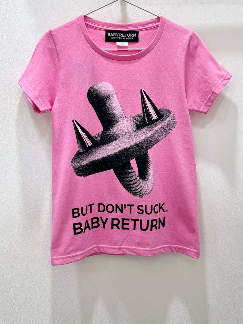 NIPPLESTUDS TEE