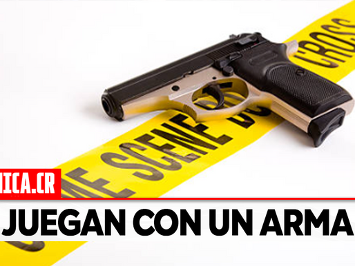 Dos menores de edad juegan con arma y uno le dispara a otro