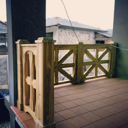 Ограждение из дерева