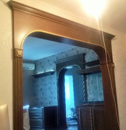 Портал из дерева и шпона