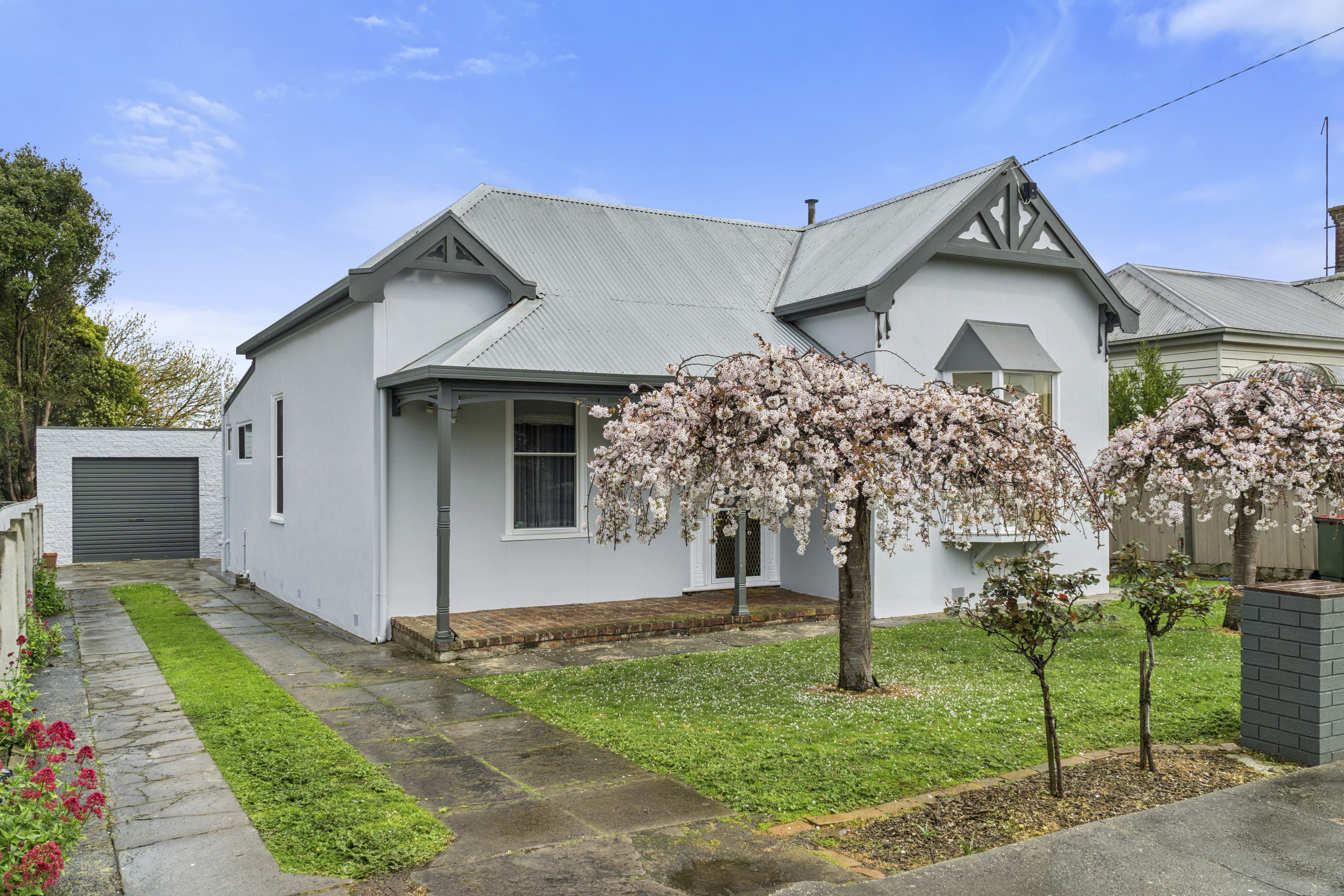 41 Hart Street, Colac, Colac - Thumbnail 2