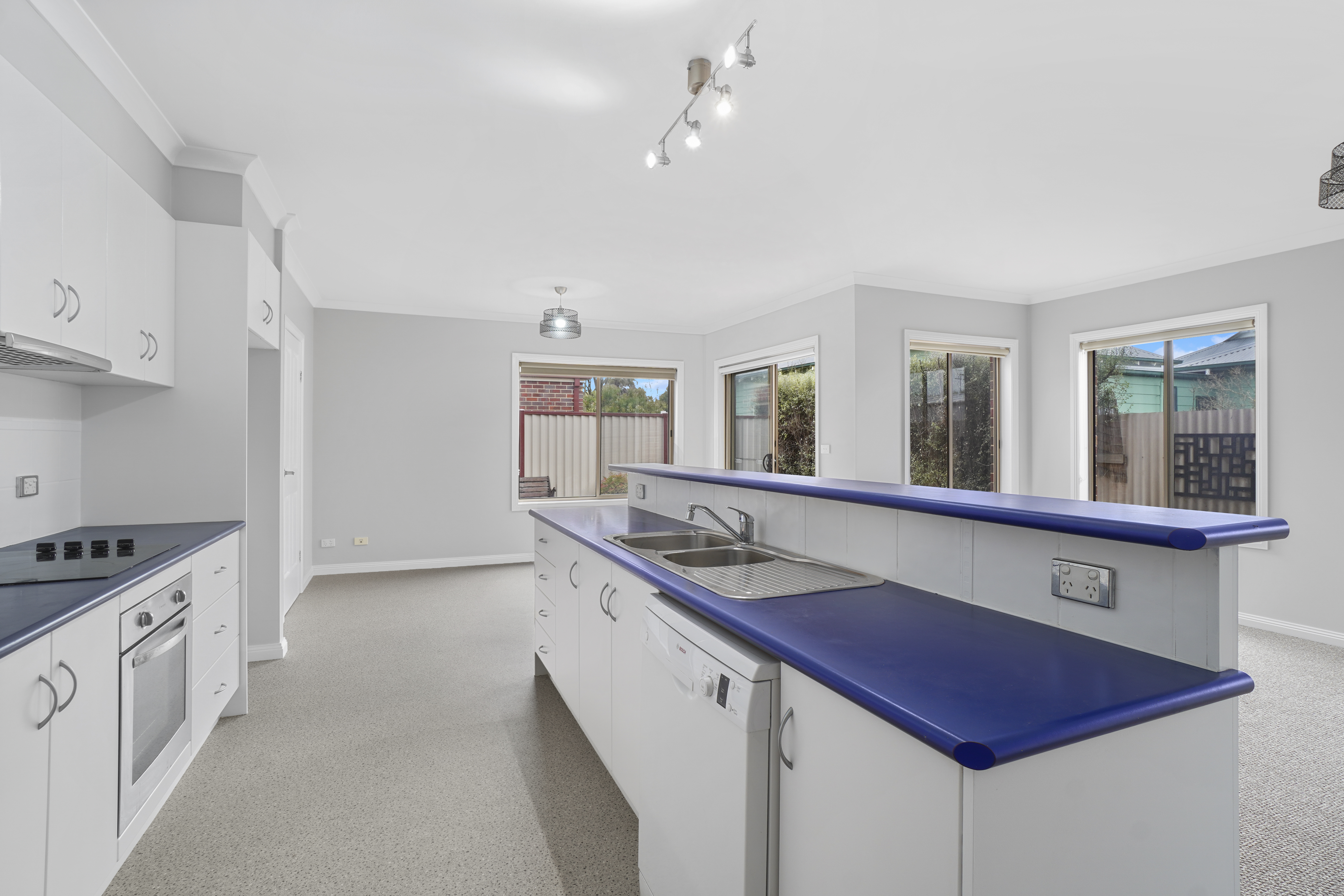 2/26 Hewitt Street, Colac, Colac - Thumbnail 3