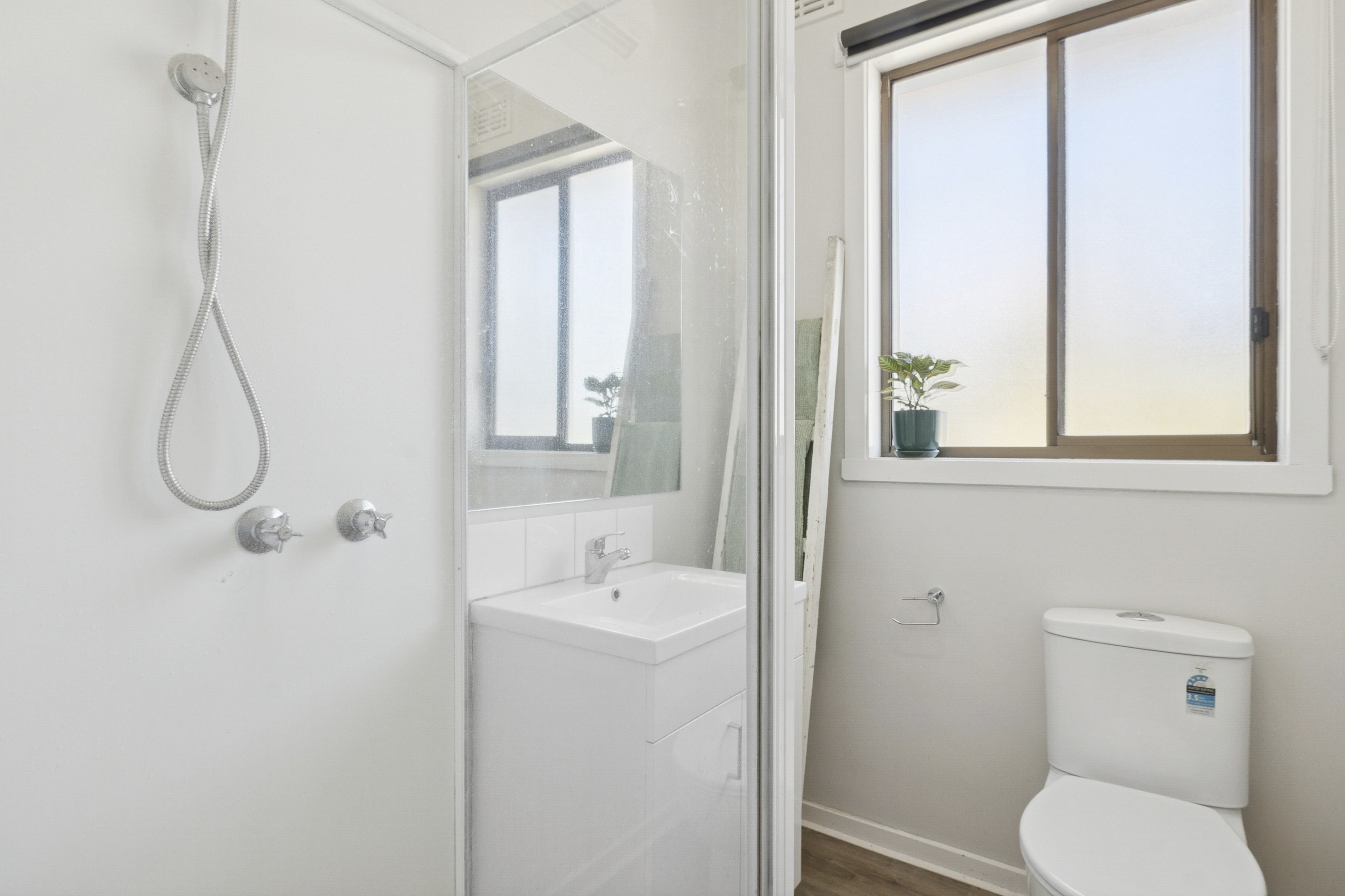 5 Bartlett Street, Colac, Colac - Thumbnail 8