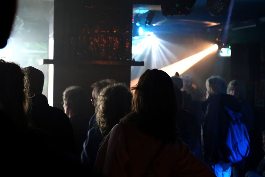 My Little Tragedy by Nullshima Studio is an immersive video installation combining environmental art, interactive technology, karaoke performance, and spatial sound. Premiered at Oerol Festival on Terschelling, the work explores the journey of plastic from industry to ocean, environment, and human bodies.