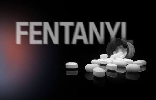 Athens police officer saves life of fentanyl user