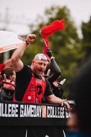 Georgia superfan Trent 'Big Dawg' Woods dies at age 45