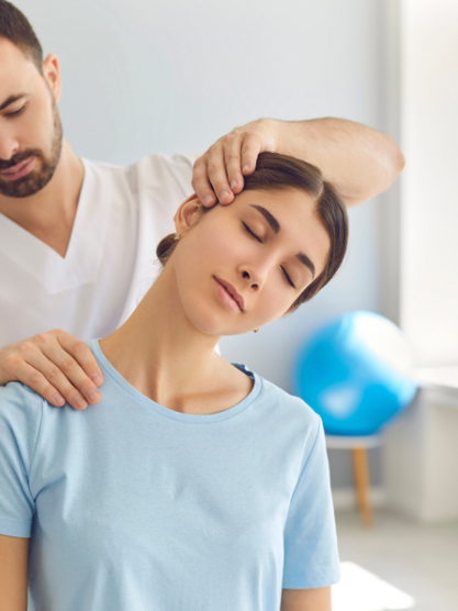 7 Healthy Sleeping Habits Recommended by Neck Pain Chiropractors Near You