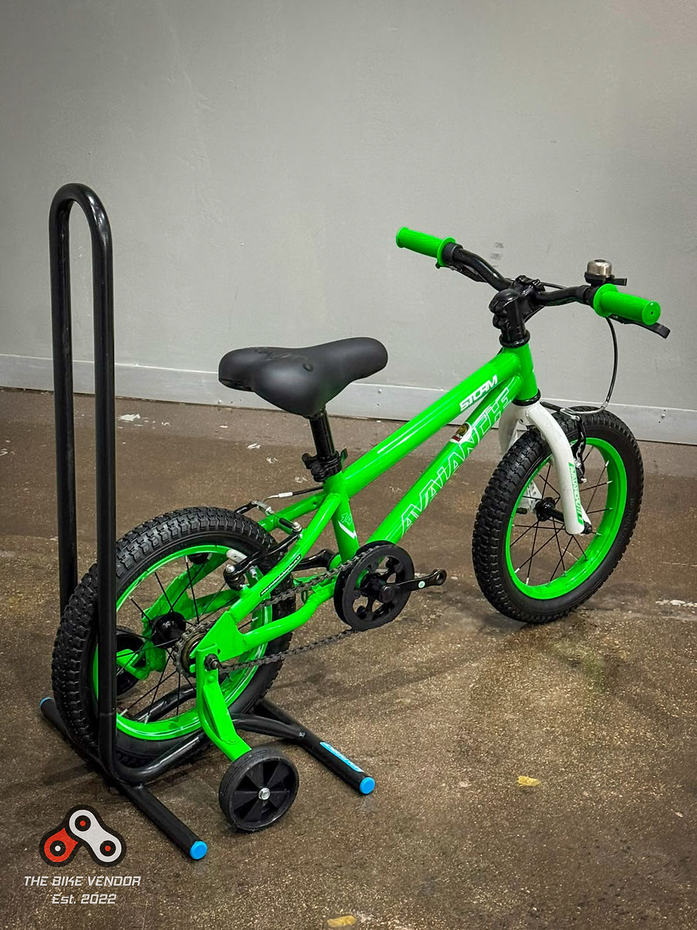 Thumbnail: Avalanche Storm - V-Brakes - Training Wheels