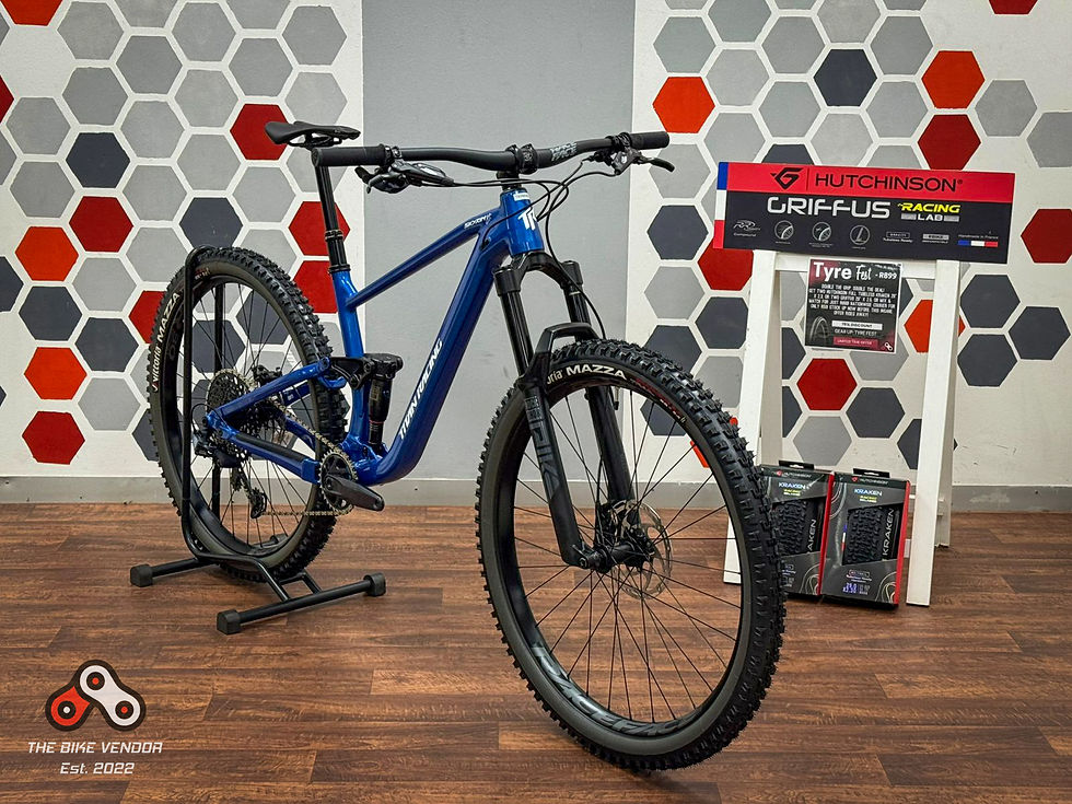 Titan Skyrim ST Comp - SRAM GX Eagle - Rockshox