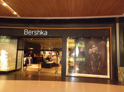 BERSHKA