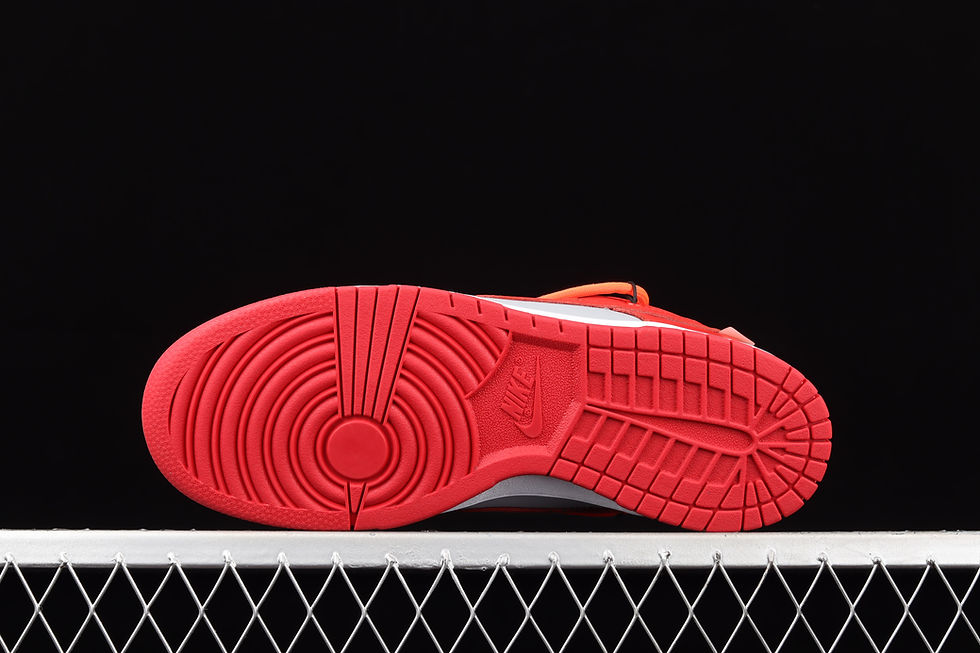 Thumbnail: Nike x Off-White Dunk Low 'University Red'