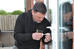 Locksmith in Outwood. Outwood Locksmiths.