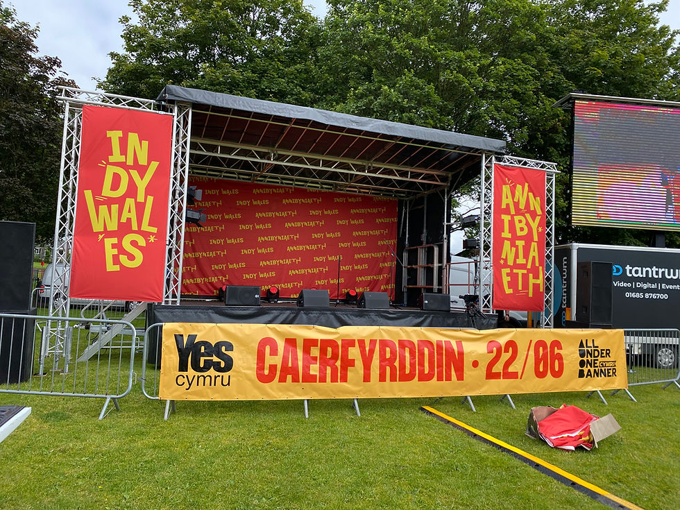 Thumbnail: Mobile Trailer Stage Hire (Large Stage)