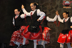 Grupo 2 de la Escuela de Danza 