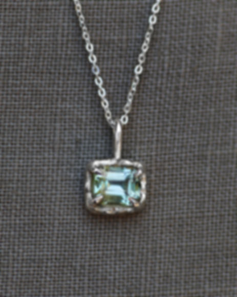 Dzuba Green Aquamarine Pendant