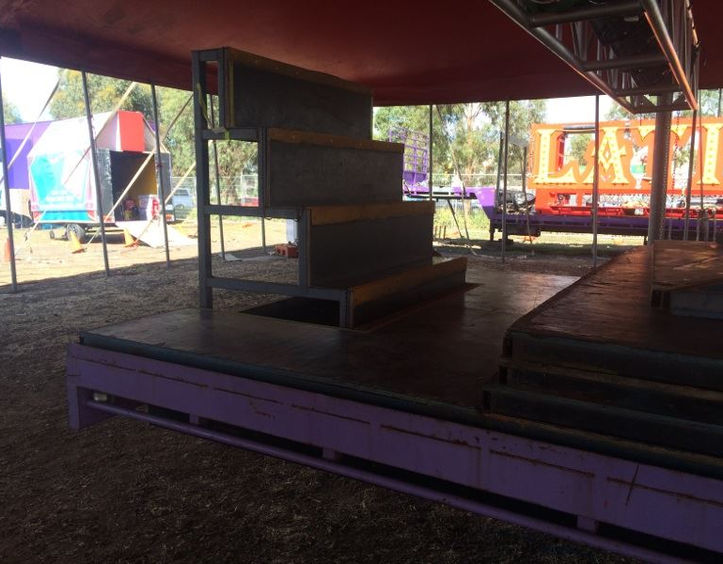 Stage Trailer Hire @showlandentertainment