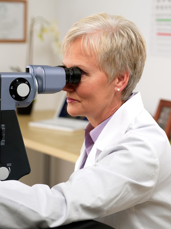 woman-eye-doctor.jpeg