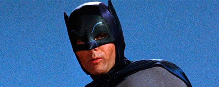 Muere a los 88 años Adam West, el mítico Batman de la televisión