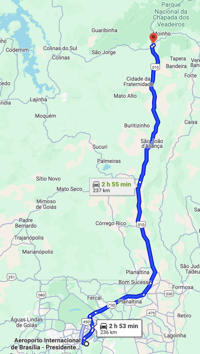 Road from Brasilia to Chapada dos Veadeiros in Goiás