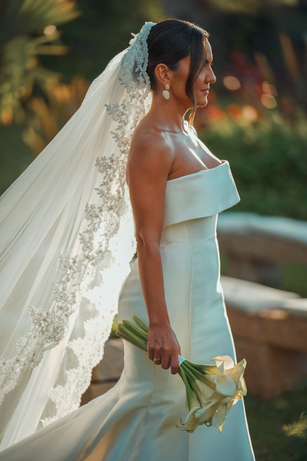 Vestido sereia minimalista liso tomara que caia Silvia Fregonese