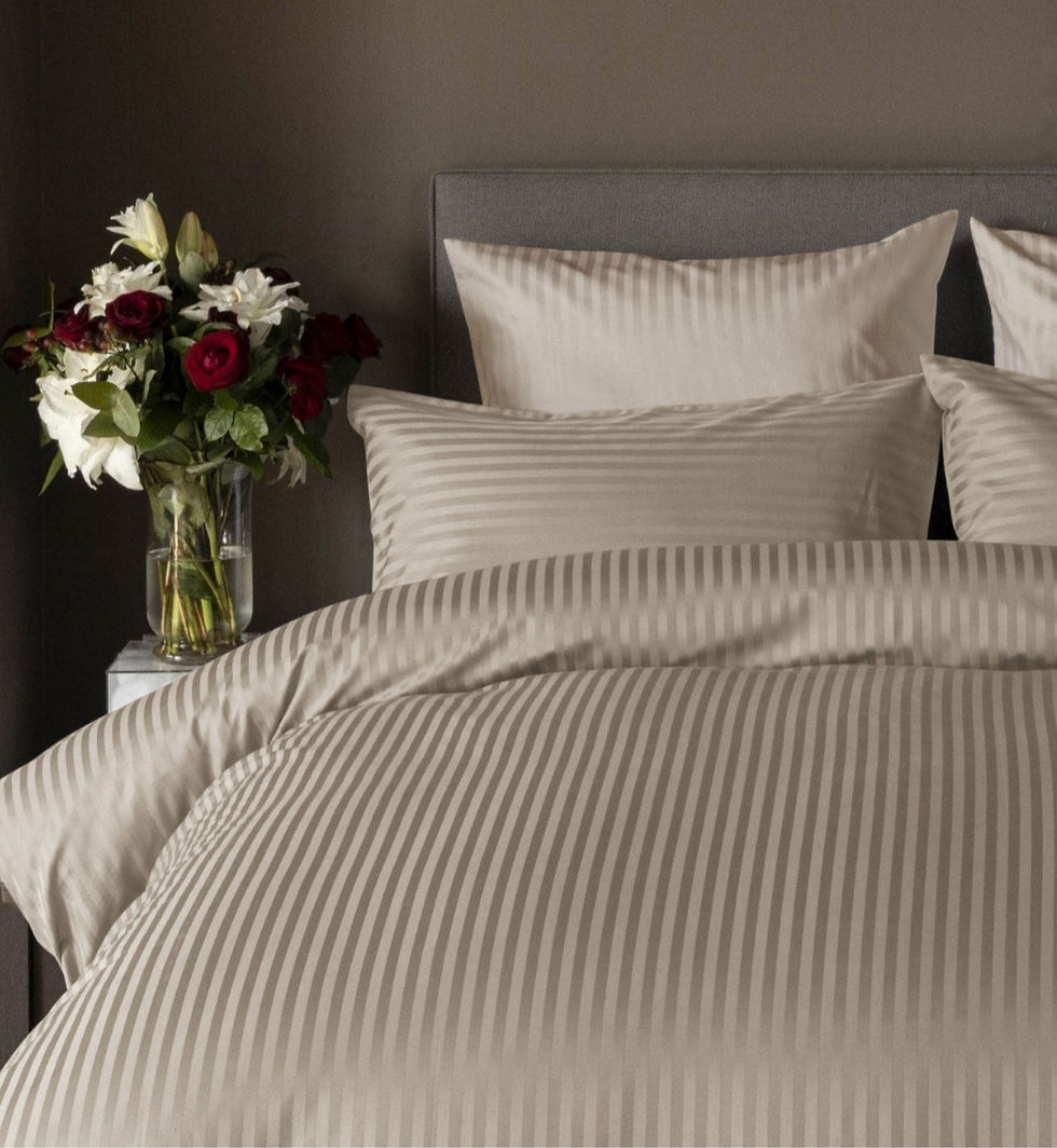 Miniatura: Raso-Completo letto Matrimoniale