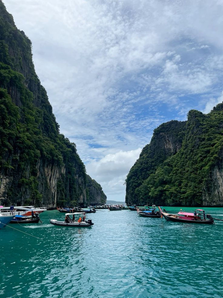 Thumbnail: Explore Phuket(Thailand) for 4 days