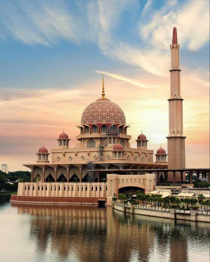 Thumbnail: Kuala Lumpur & Sri Lanka: Tropical Twin Cities Adventure
