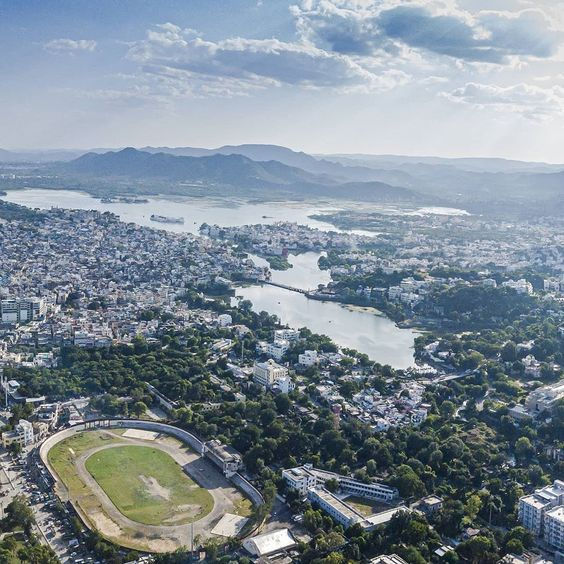 Thumbnail: Jaipur to Udaipur: A Royal Odyssey