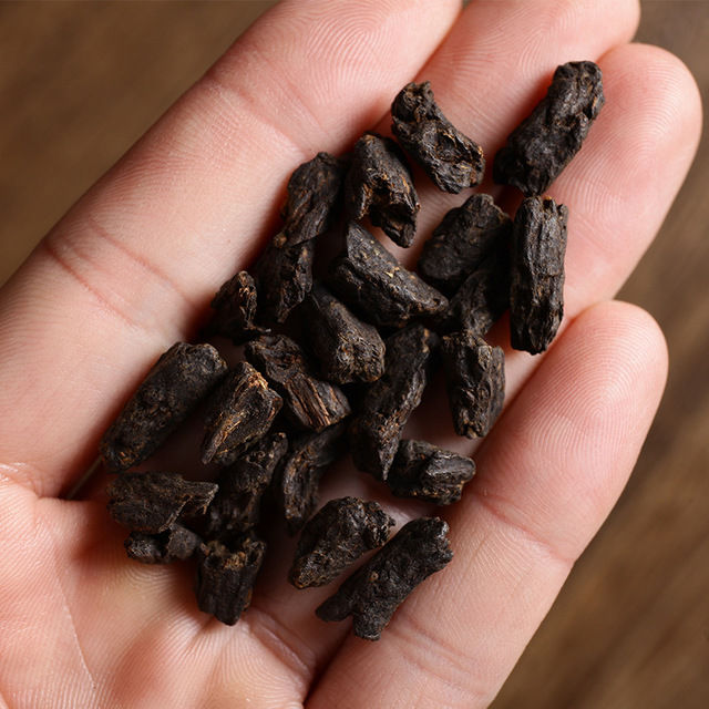 Thumbnail: Pu'er Old Tea Lump Tea
