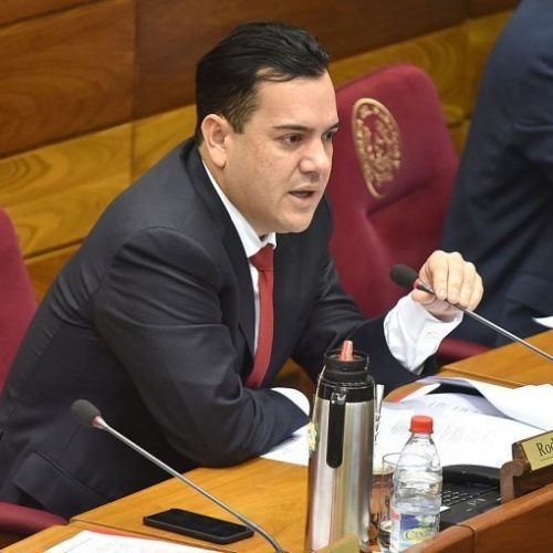 Friedmann aguarda reunión de Añetete para anunciar su postura