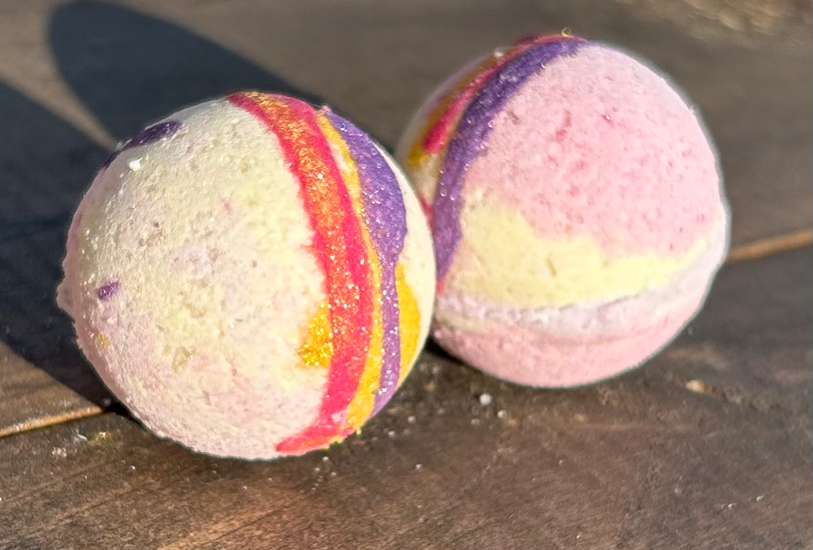 Vanilla Lavender Lemon Bath Bomb