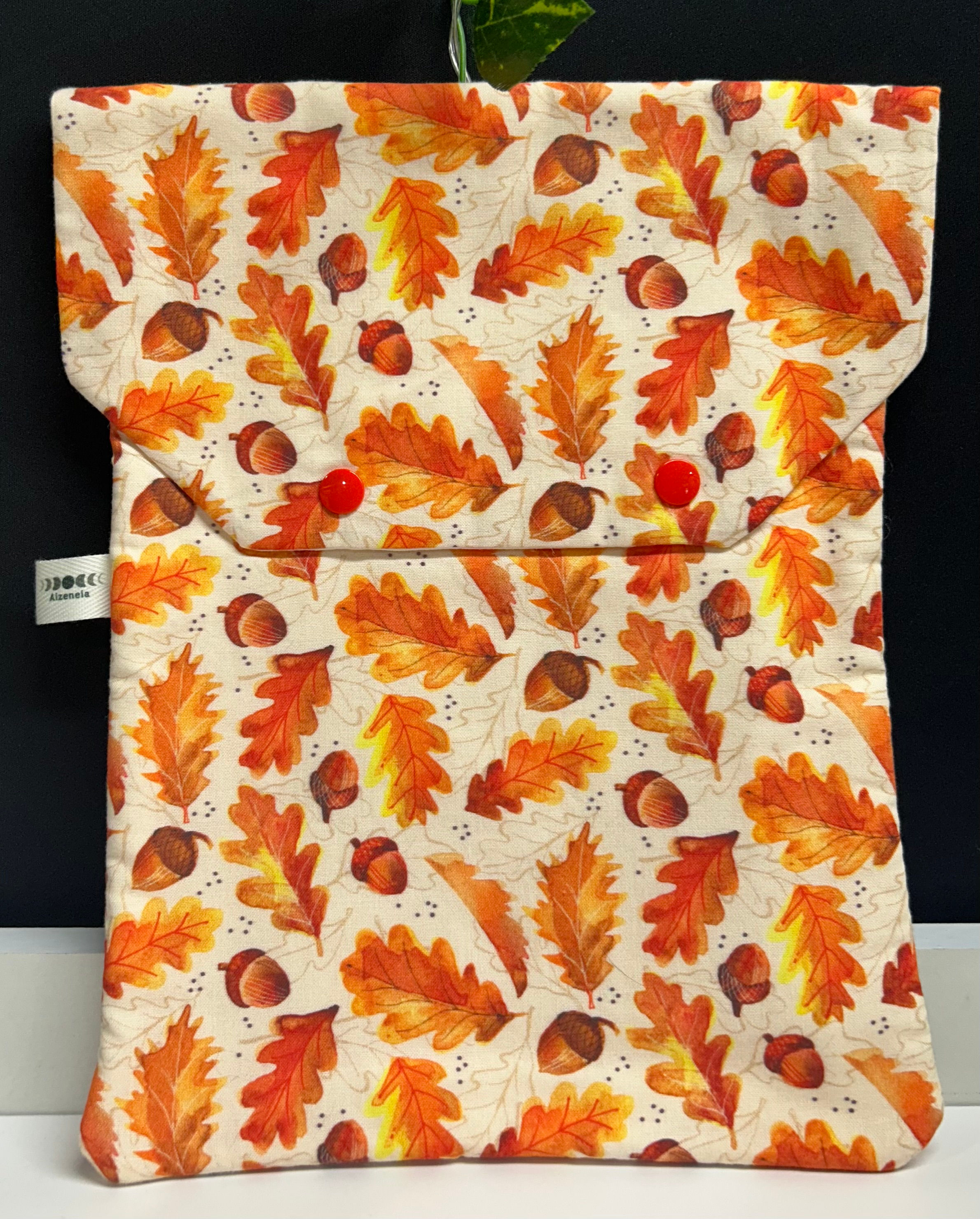 Acorns and Oak Book Sleeve