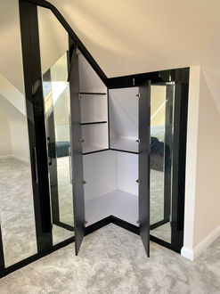 Stylish fitted wardrobe with a perfect balance of functionality and style