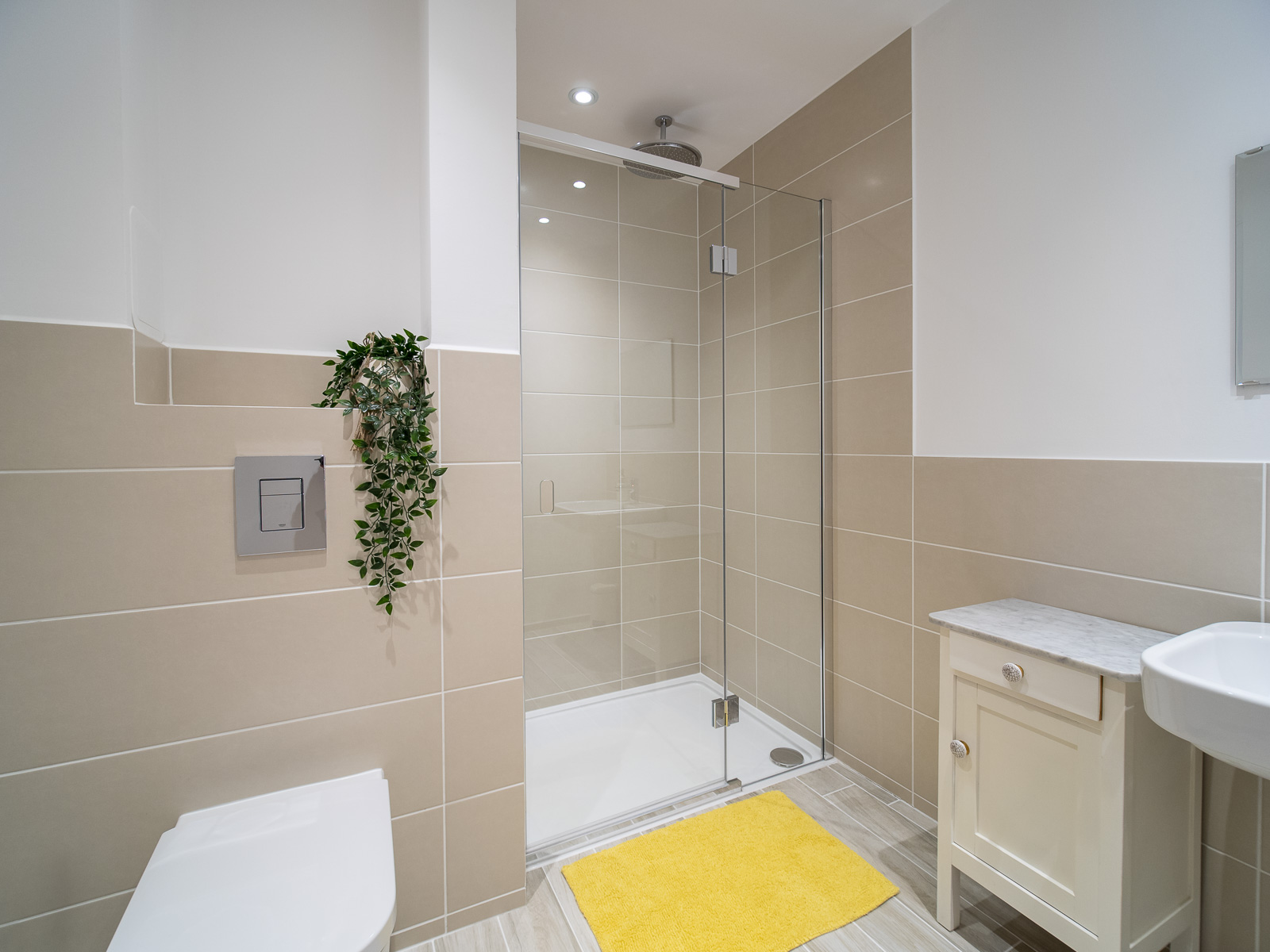 Ensuite Bathroom