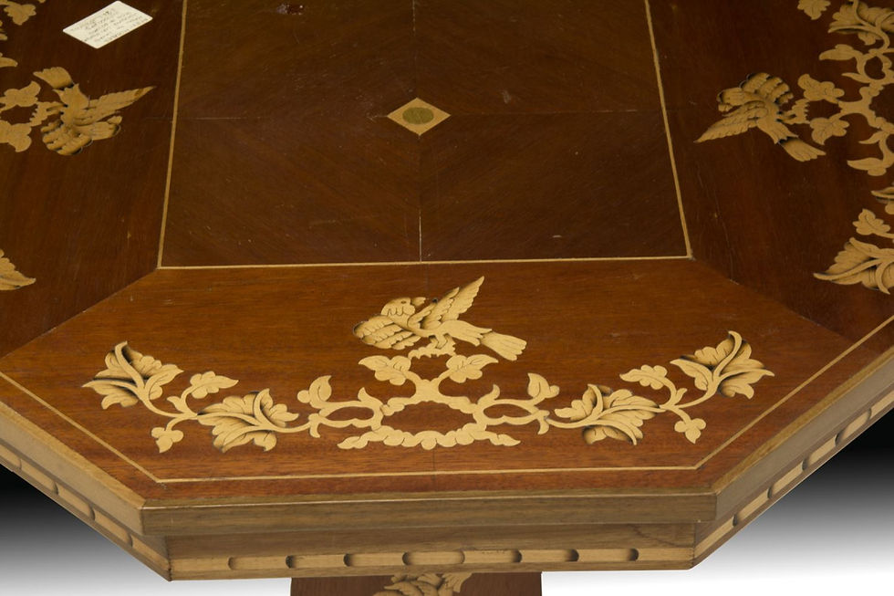 Miniatura: Mesa de Centro Circa 1900