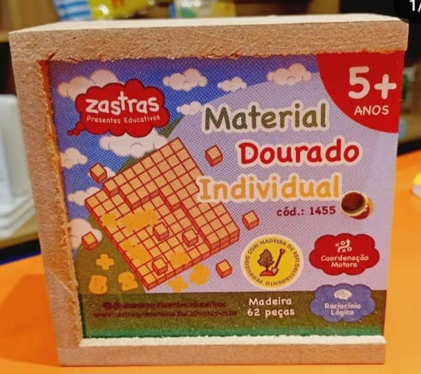 Miniatura: Material Dourado