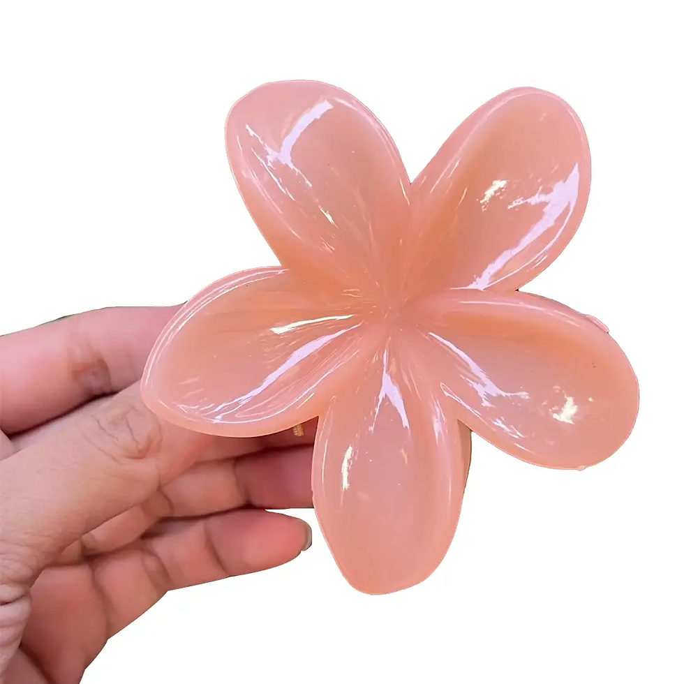 curlyn flower clutcher