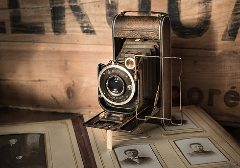 antique-1863896_1280.jpg