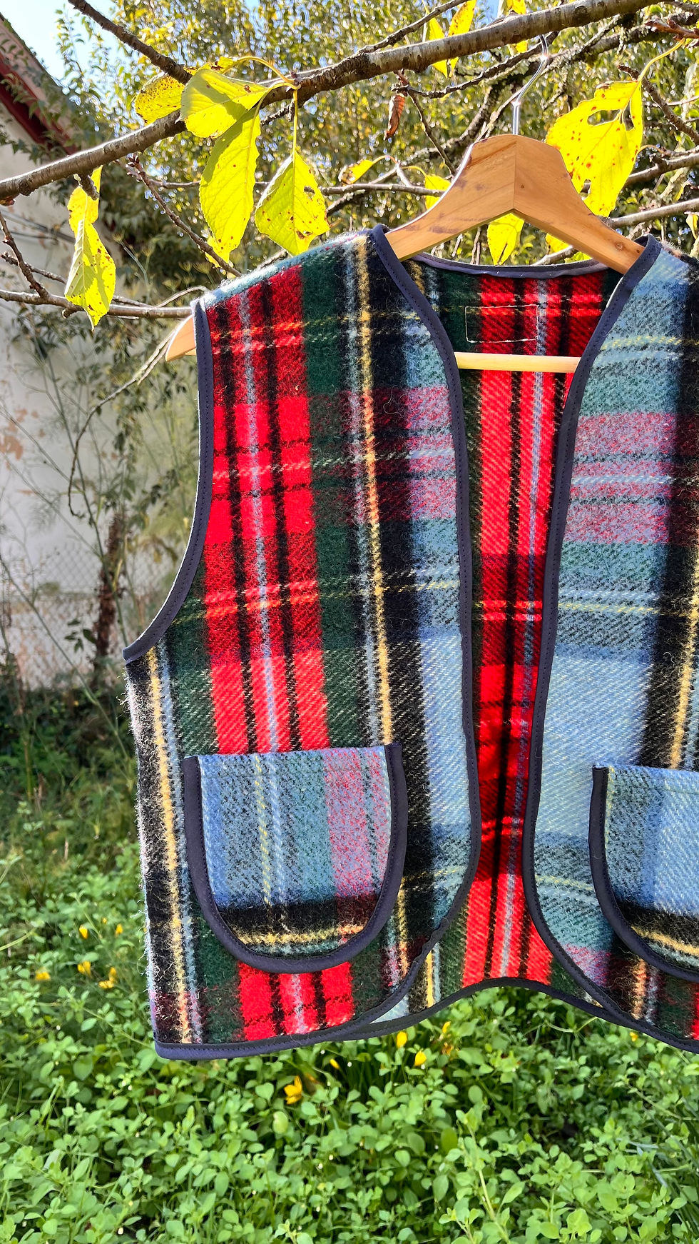 Thumbnail: Gilet sans manche en laine tartan