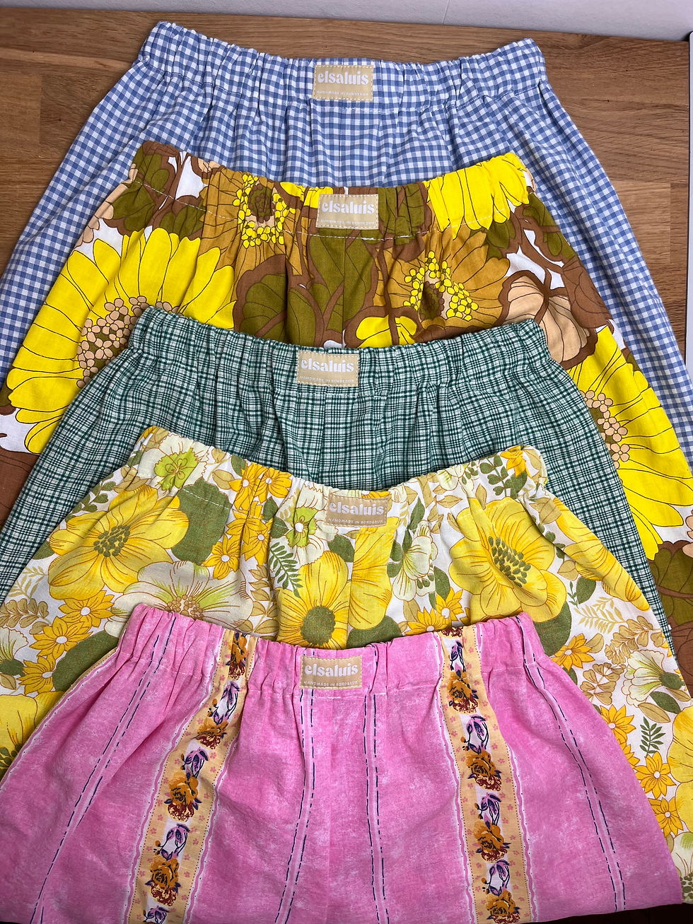 Miniature : Pantalon upcyclé à fleurs 