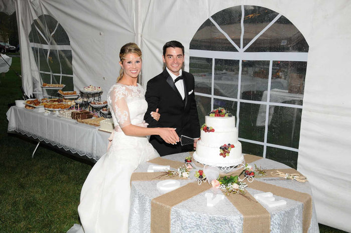 Whitfield / Getty Wedding