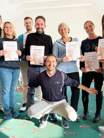 Fall in Love with the Game and create some solid Basics in our Beginner Courses (Level A and B)