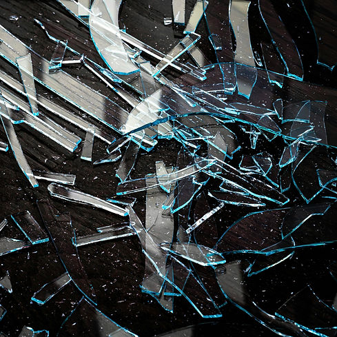 BROKENNGLASS3.jpeg