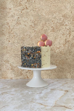 Kris Cake_crushed texture