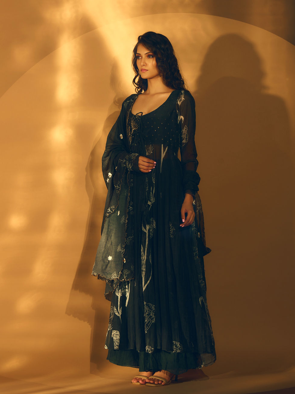 Thumbnail: MAYA KALIDAR SET